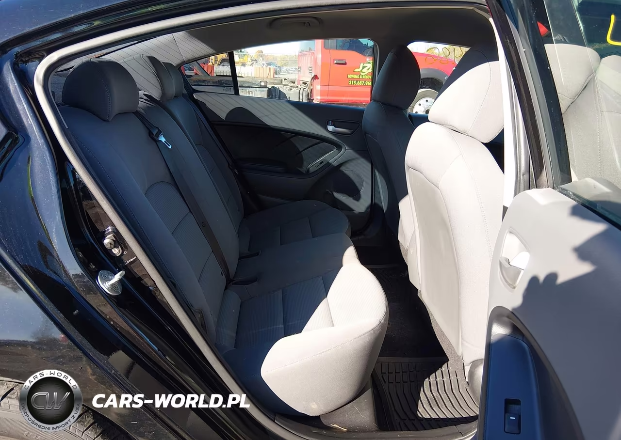 2017 Kia Forte Lx VIN:3KPFK4A71HE098160 - 8