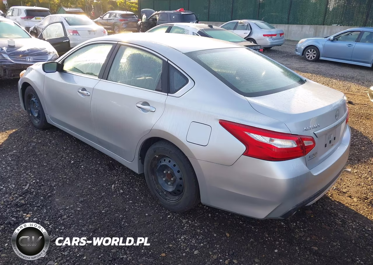 2017 Nissan Altima 2.5 S VIN:1N4AL3AP6HN336426 - 3