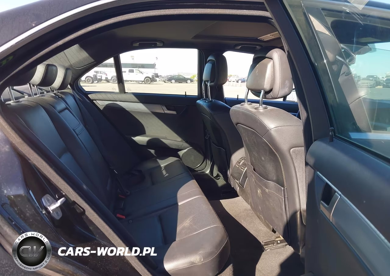 2013 Mercedes-Benz C 250 Sport VIN:WDDGF4HB4DA762716 - 8