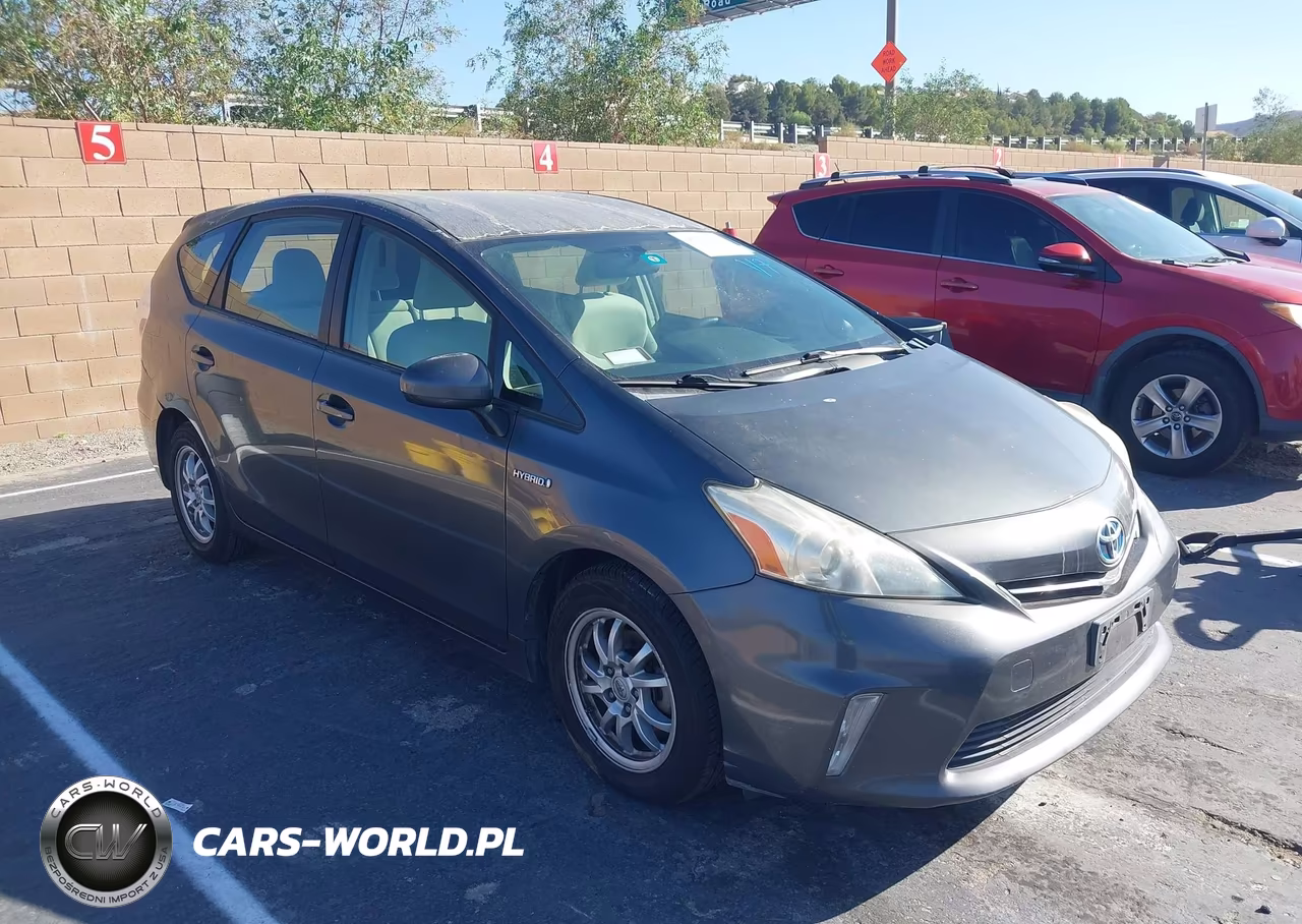 2013 Toyota Prius V Three