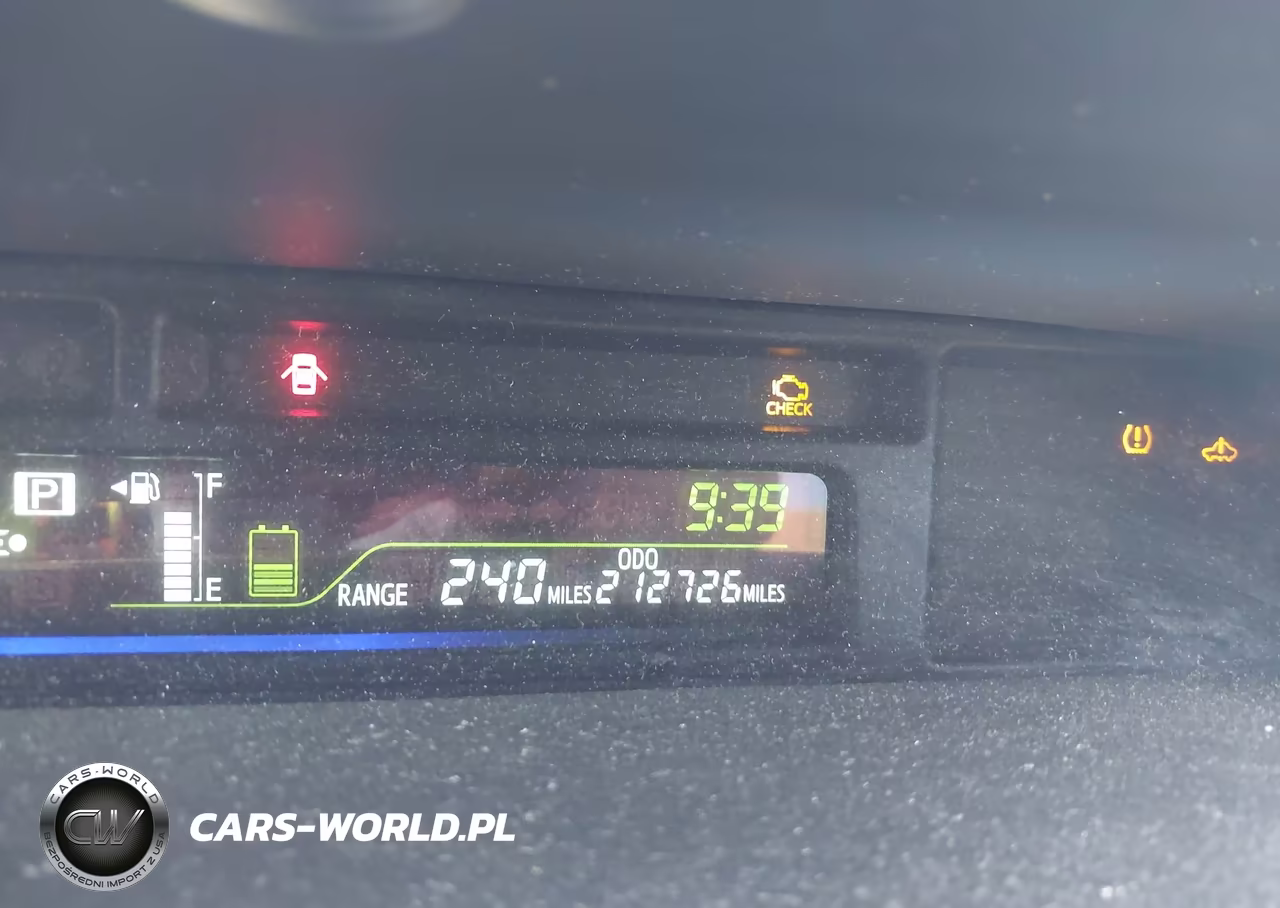 2013 Toyota Prius V Three VIN:JTDZN3EU1D3260031 - 15
