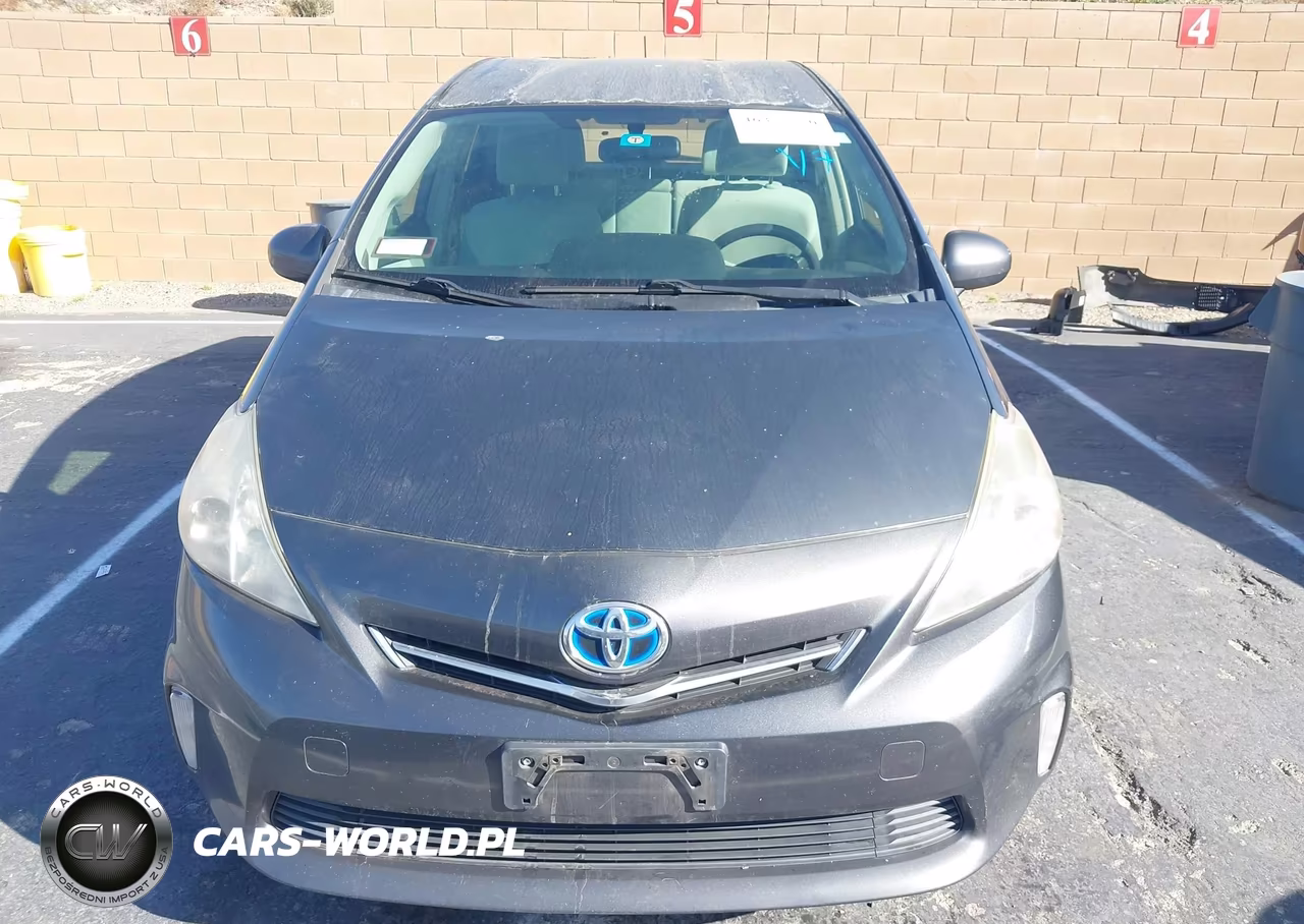 2013 Toyota Prius V Three VIN:JTDZN3EU1D3260031 - 6
