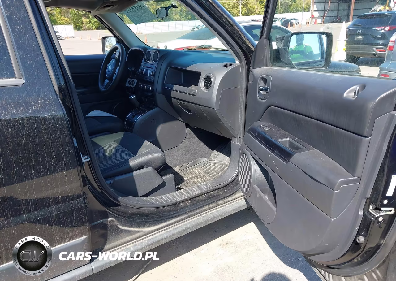 2012 Jeep Patriot Sport VIN:1C4NJPBA5CD619949 - 5