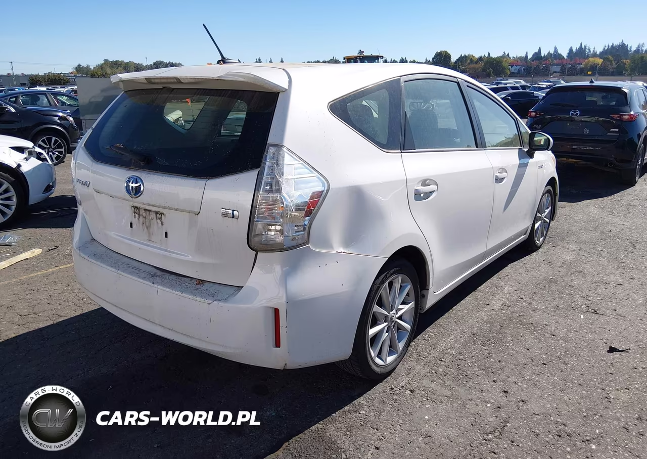 2012 Toyota Prius V Five VIN:JTDZN3EU8C3157445 - 4