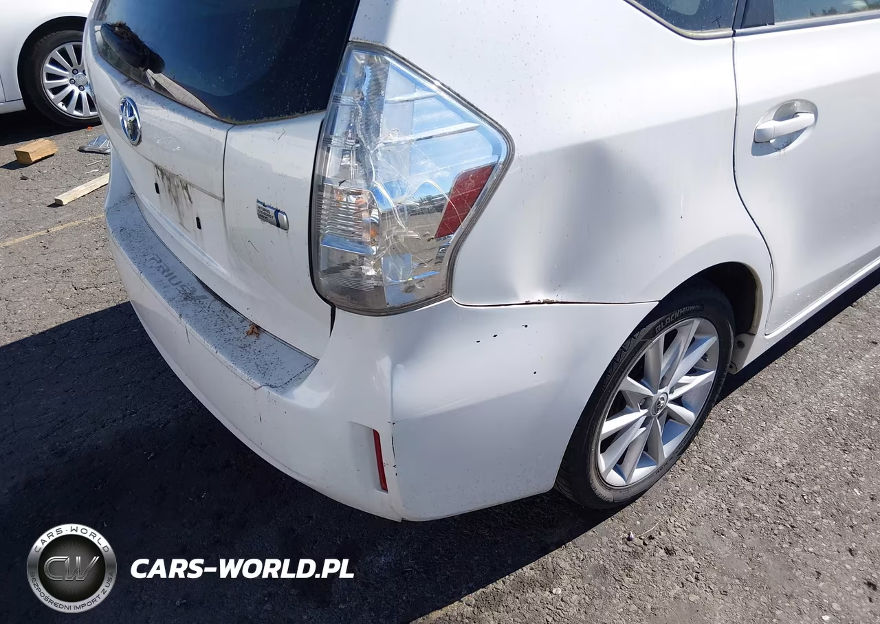 2012 Toyota Prius V Five VIN:JTDZN3EU8C3157445 - 6