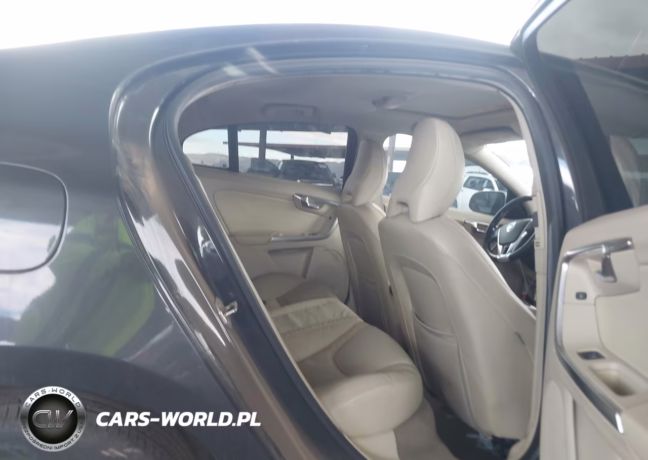 2014 Volvo S60 T5 VIN:YV1612FS3E1295005 - 8