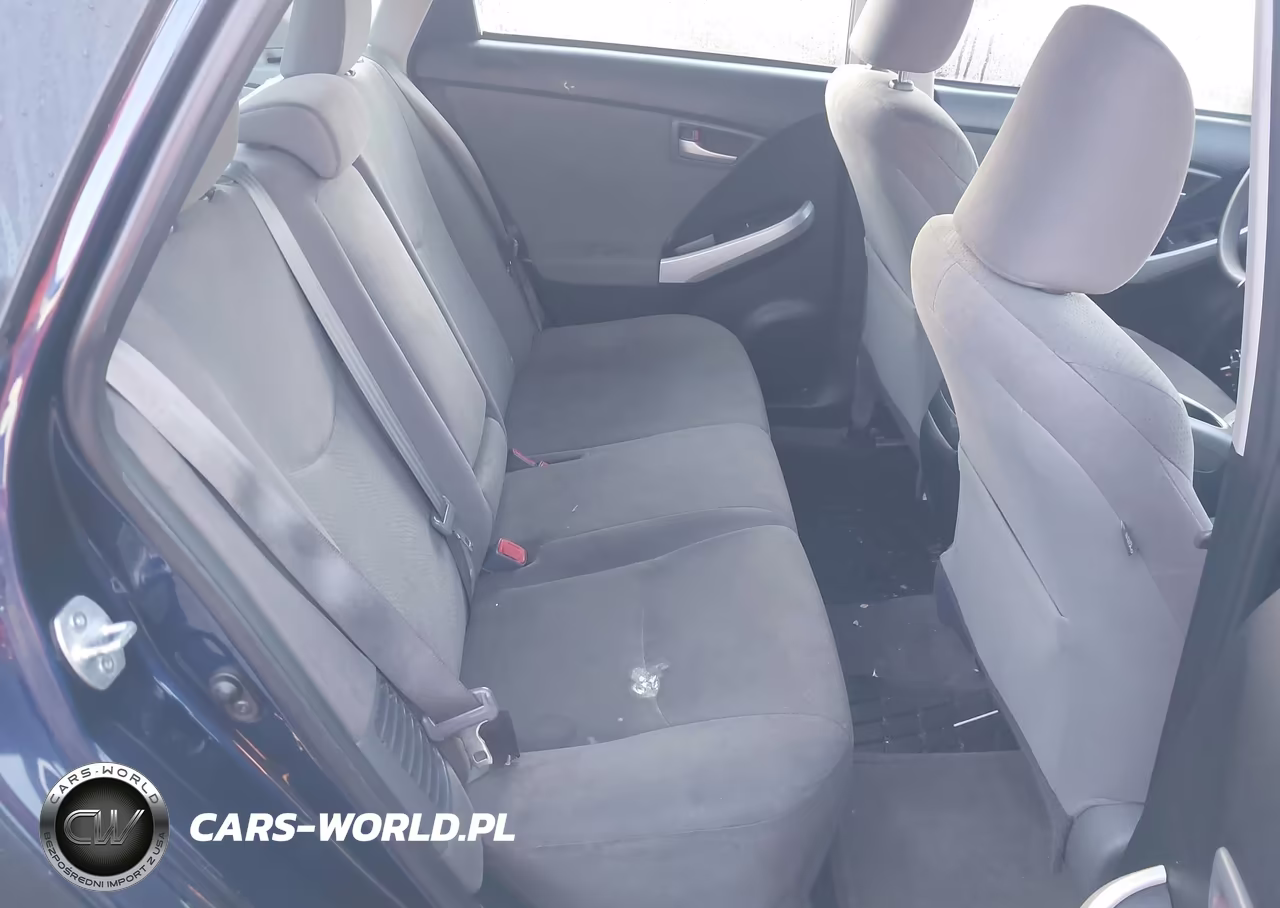 2015 Toyota Prius Two VIN:JTDKN3DU3F1892174 - 8