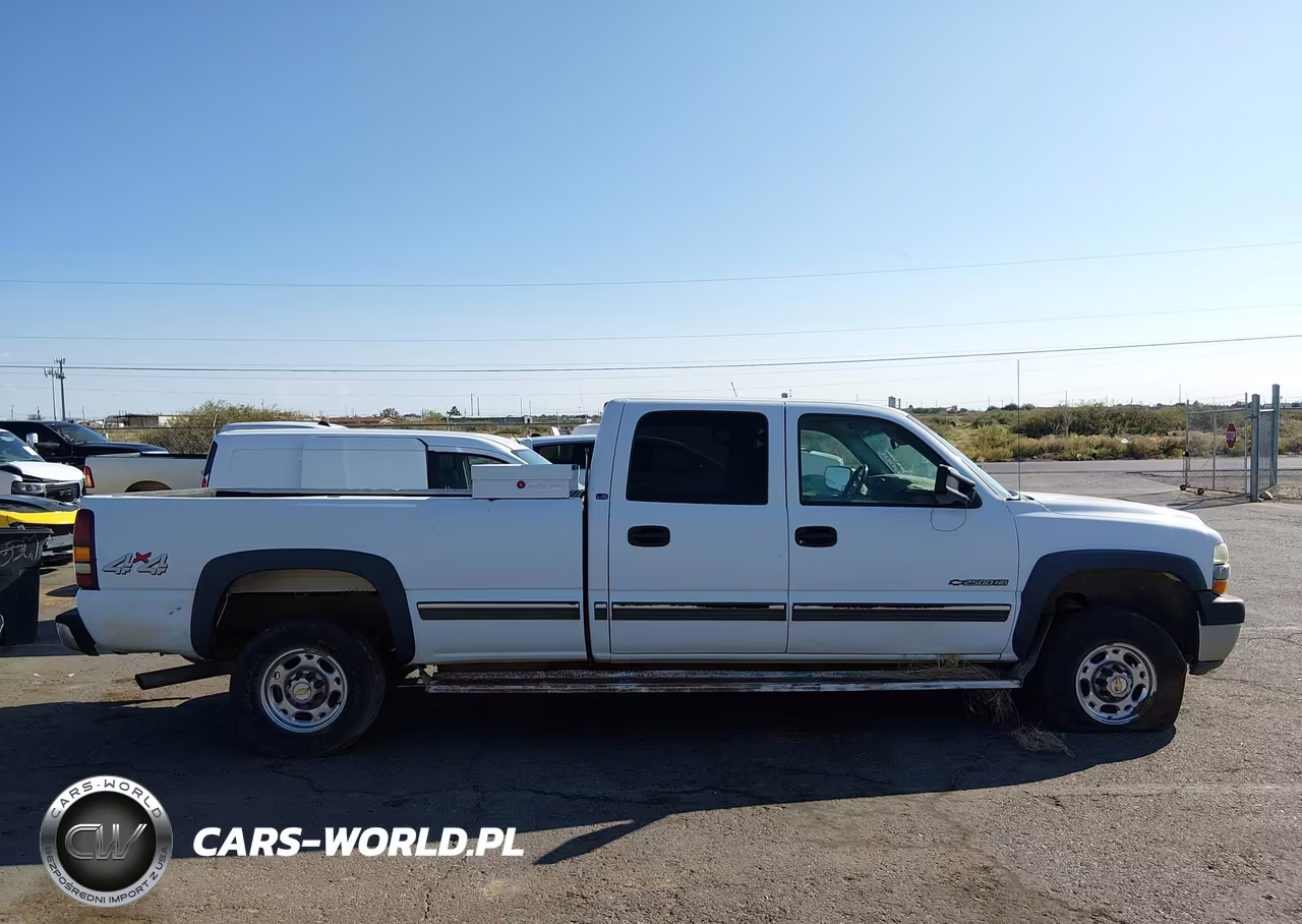 2001 Chevrolet Silverado K2500 Heavy Duty VIN:1GCHK23U11F168476 - 13