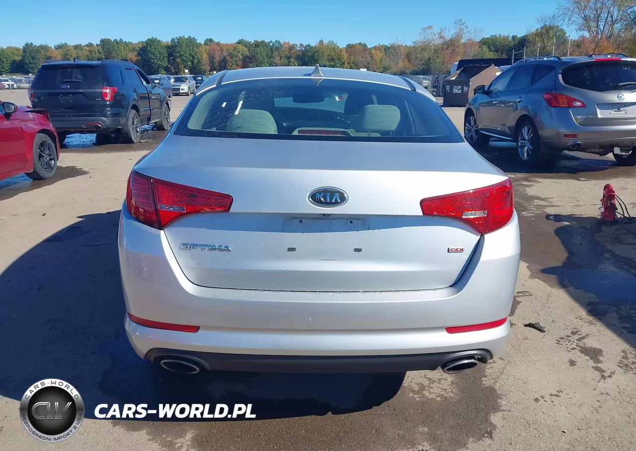 2011 Kia Optima Lx VIN:KNAGM4A73B5097705 - 17