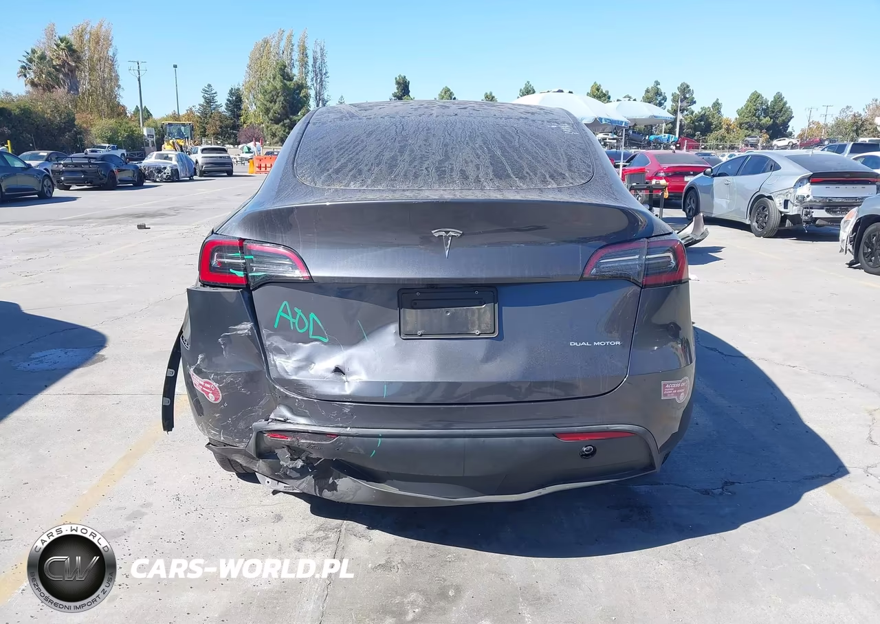 2023 Tesla Model Y Awd-Long Range Dual Motor All-Wheel Drive VIN:7SAYGAEEXPF871902 - 16
