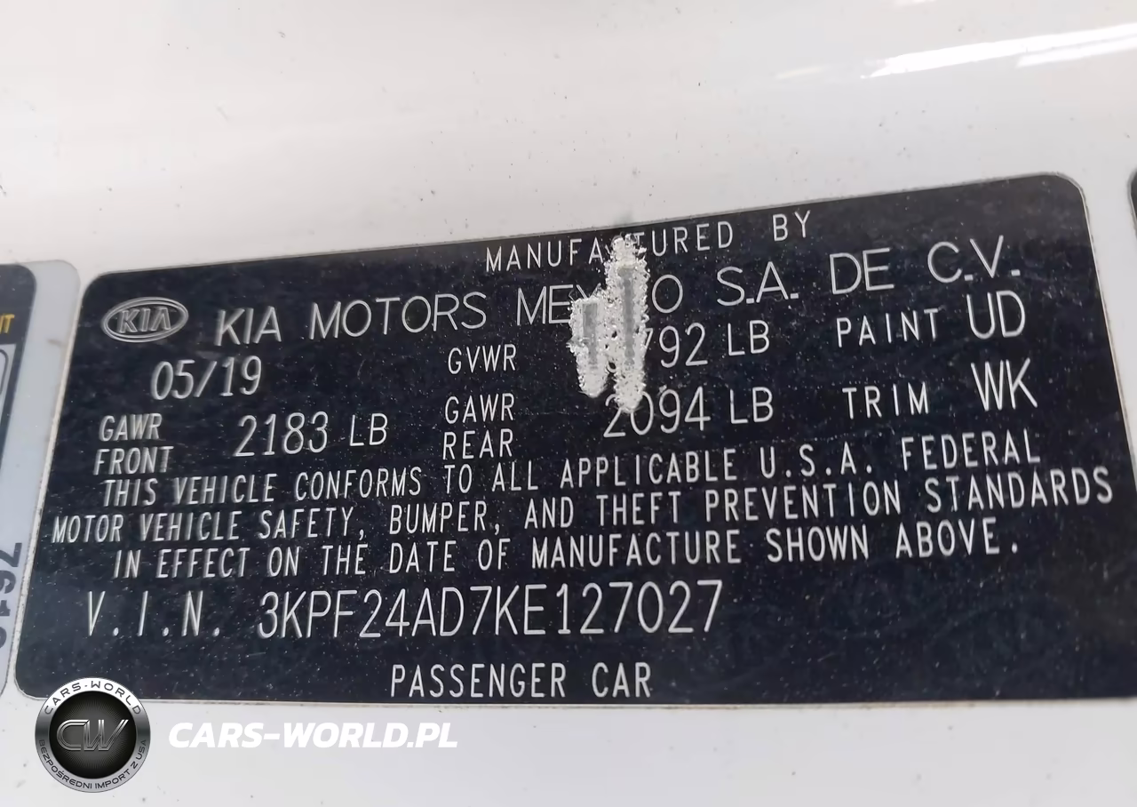 2019 Kia Forte Lxs VIN:3KPF24AD7KE127027 - 9