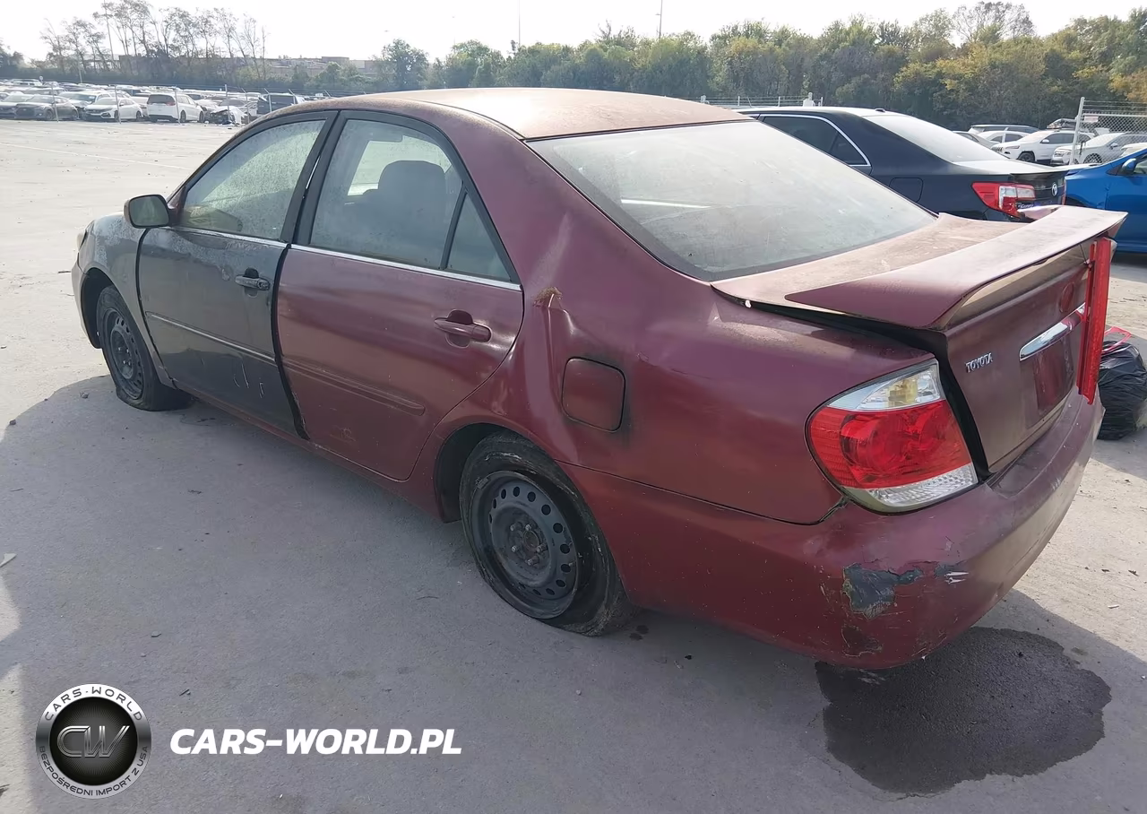 2006 Toyota Camry Le VIN:4T1BE32K76U160643 - 3
