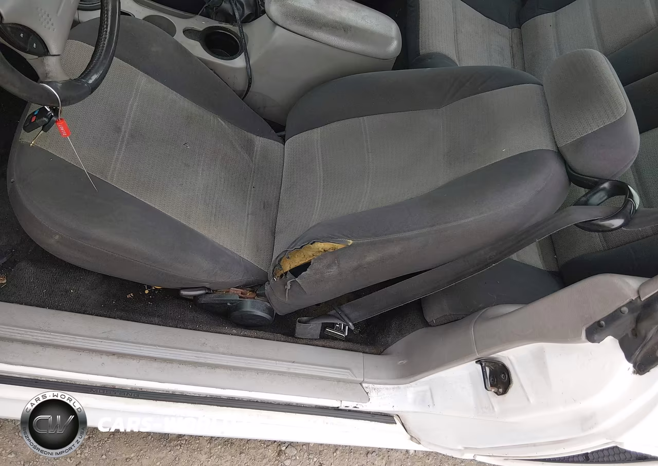2001 Ford Mustang VIN:1FAFP40421F208384 - 13