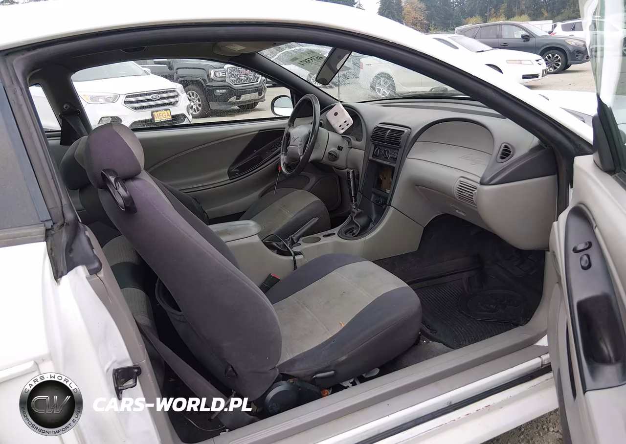 2001 Ford Mustang VIN:1FAFP40421F208384 - 5