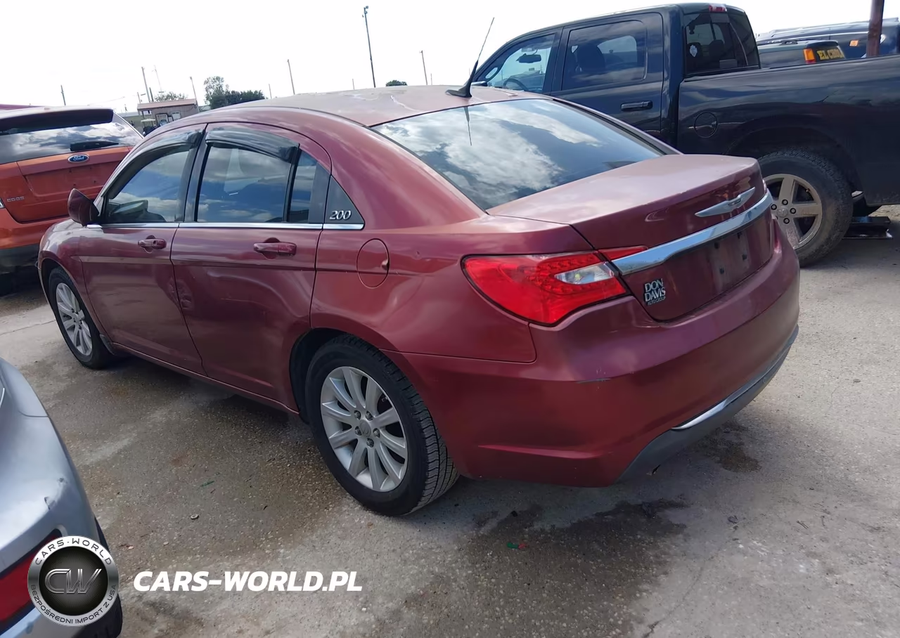 2011 Chrysler 200 Touring VIN:1C3BC1FG0BN520249 - 3