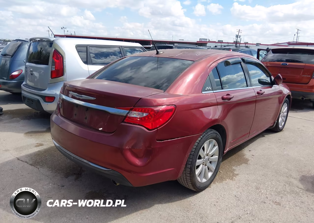 2011 Chrysler 200 Touring VIN:1C3BC1FG0BN520249 - 4