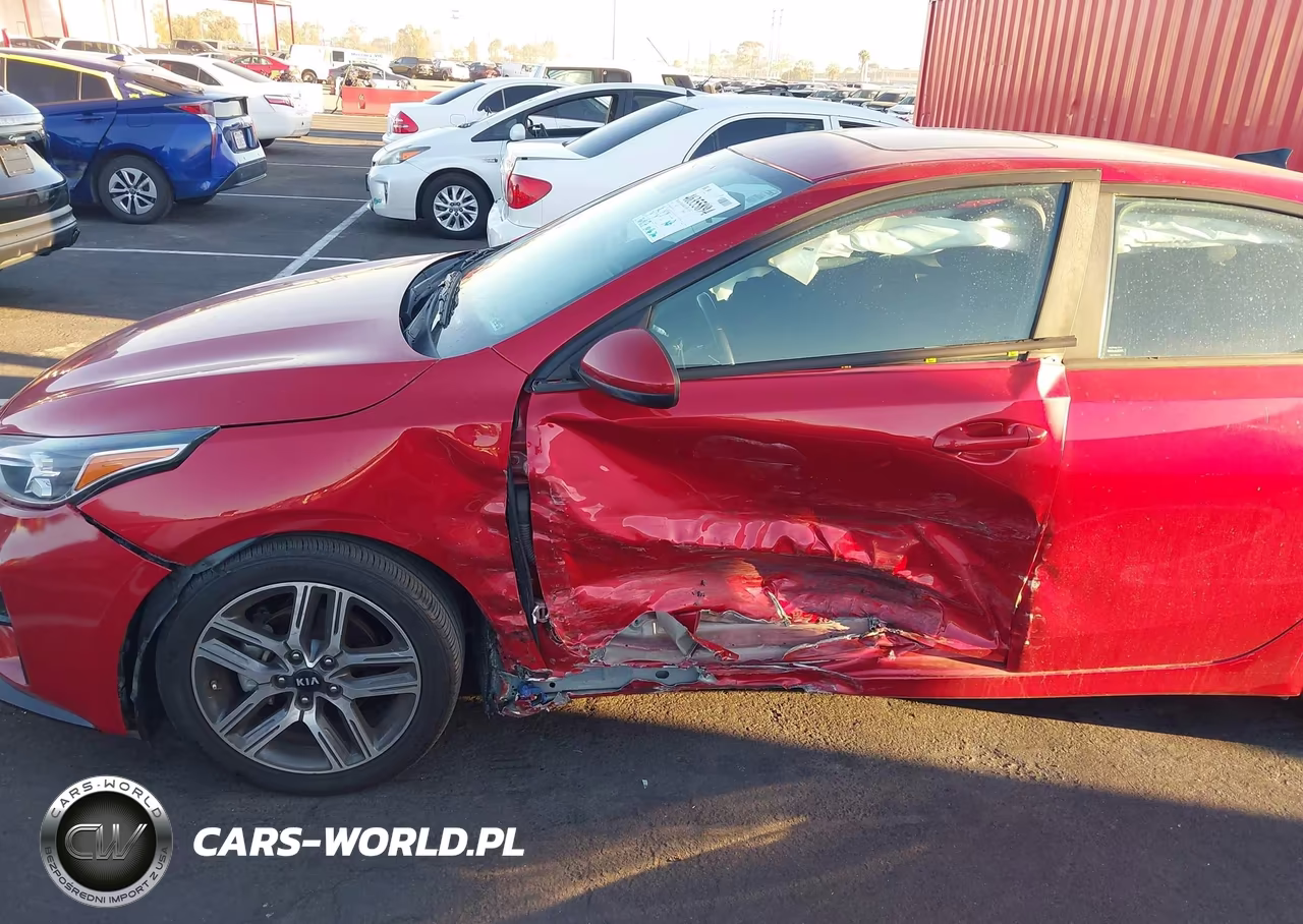2019 Kia Forte S VIN:3KPF34AD2KE097769 - 6