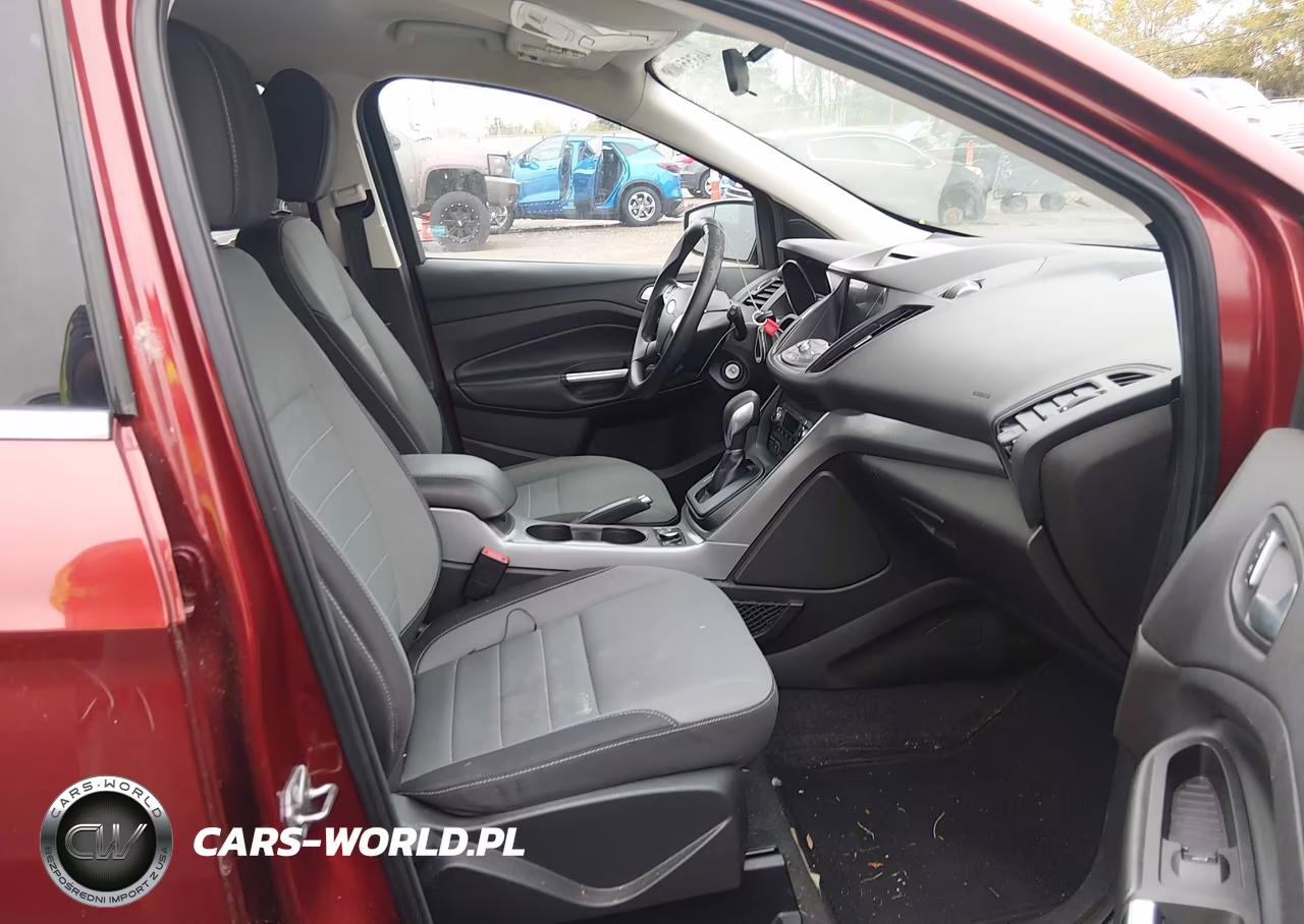 2016 Ford Escape Se VIN:1FMCU0G96GUC24250 - 5