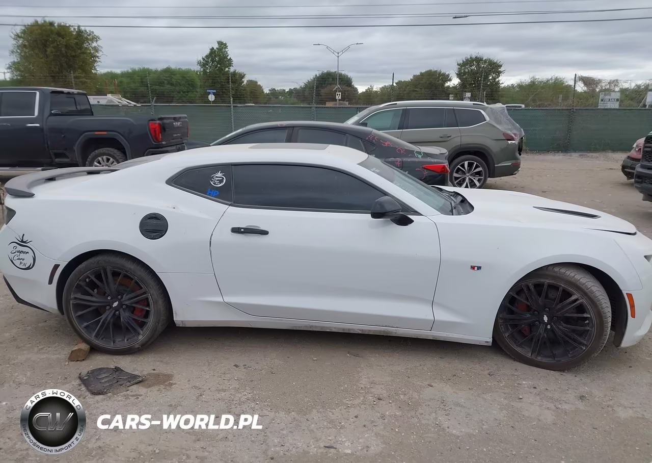 2016 Chevrolet Camaro 2Ss VIN:1G1FH1R71G0189303 - 13
