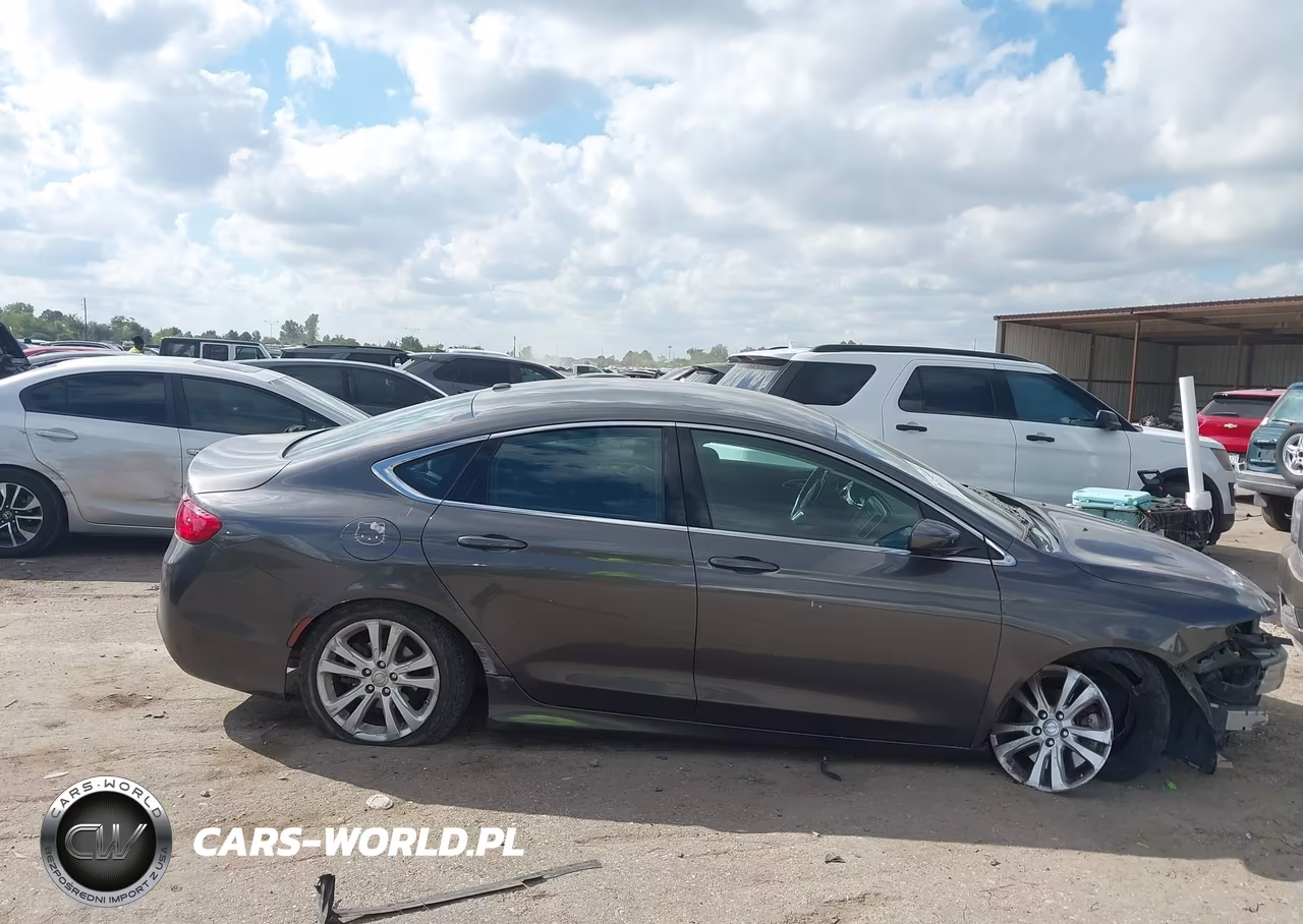 2015 Chrysler 200 Limited VIN:1C3CCCABXFN750611 - 13