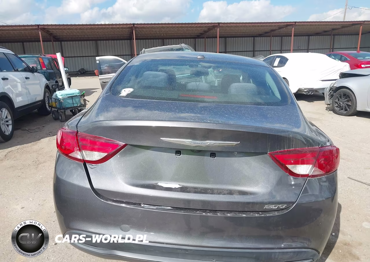 2015 Chrysler 200 Limited VIN:1C3CCCABXFN750611 - 16