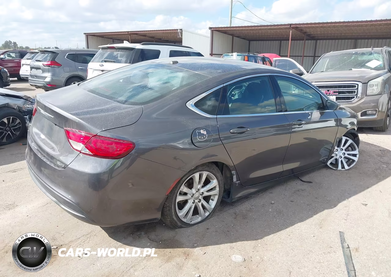 2015 Chrysler 200 Limited VIN:1C3CCCABXFN750611 - 4