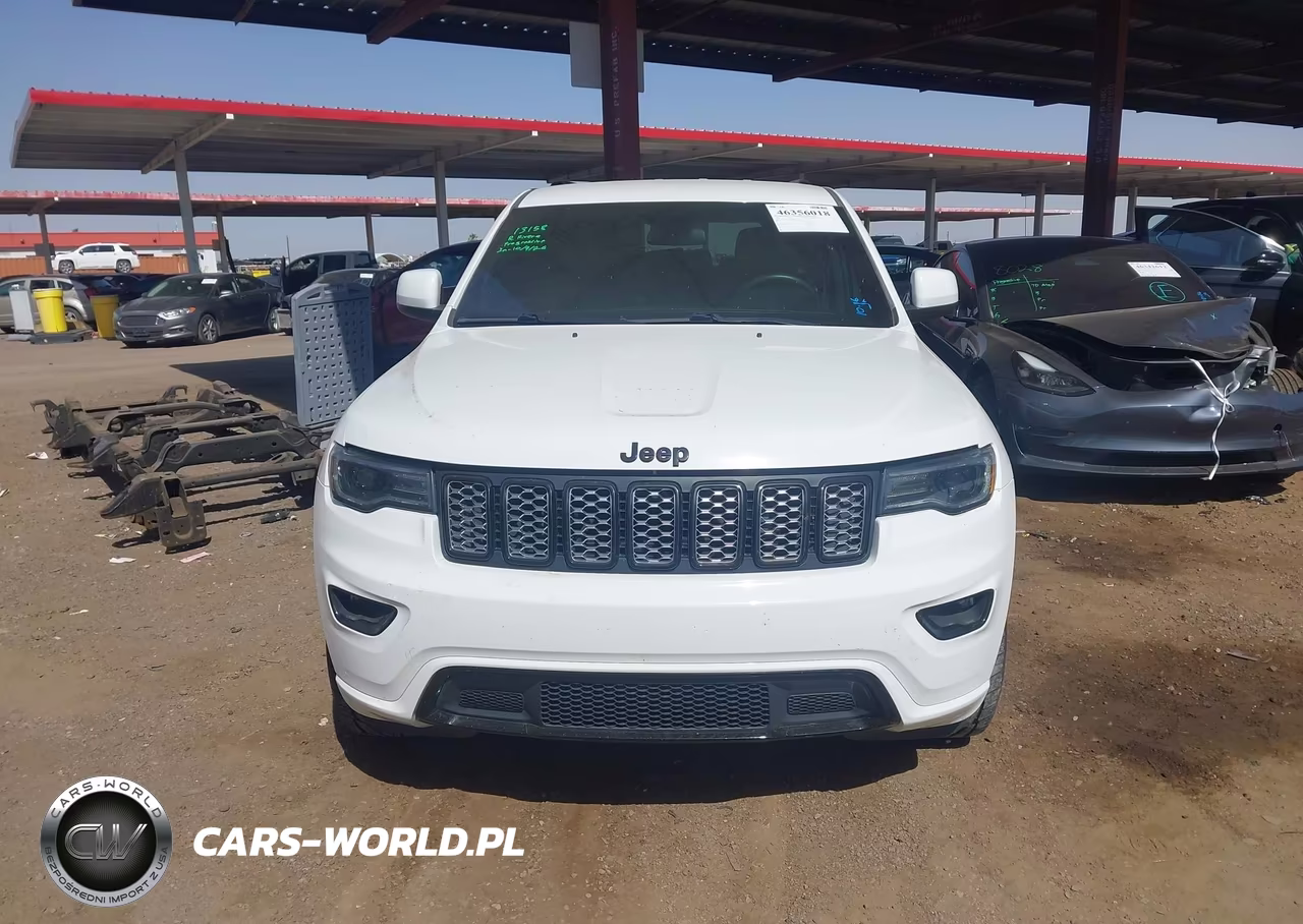 2021 Jeep Grand Cherokee Laredo X 4X4 VIN:1C4RJFAG4MC731182 - 13