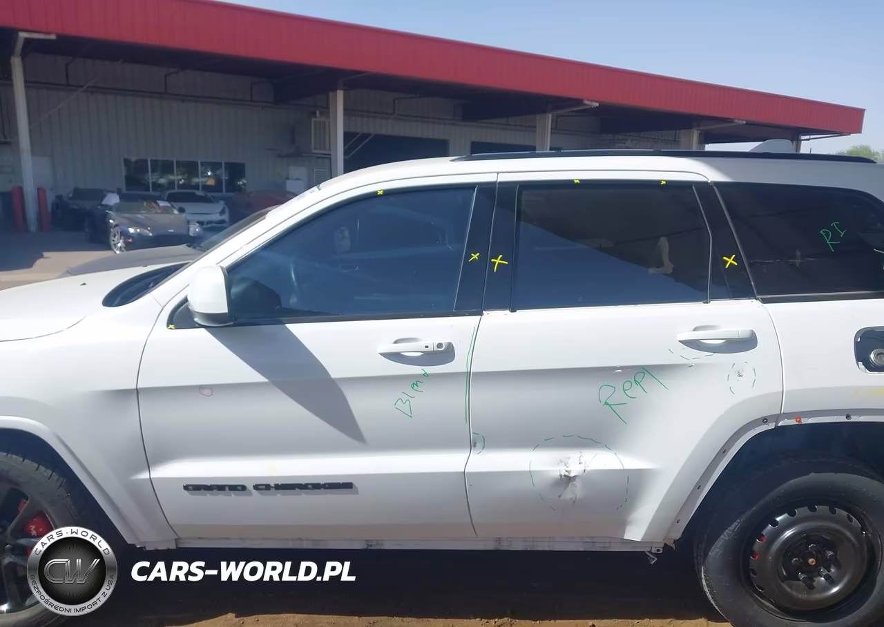 2021 Jeep Grand Cherokee Laredo X 4X4 VIN:1C4RJFAG4MC731182 - 15
