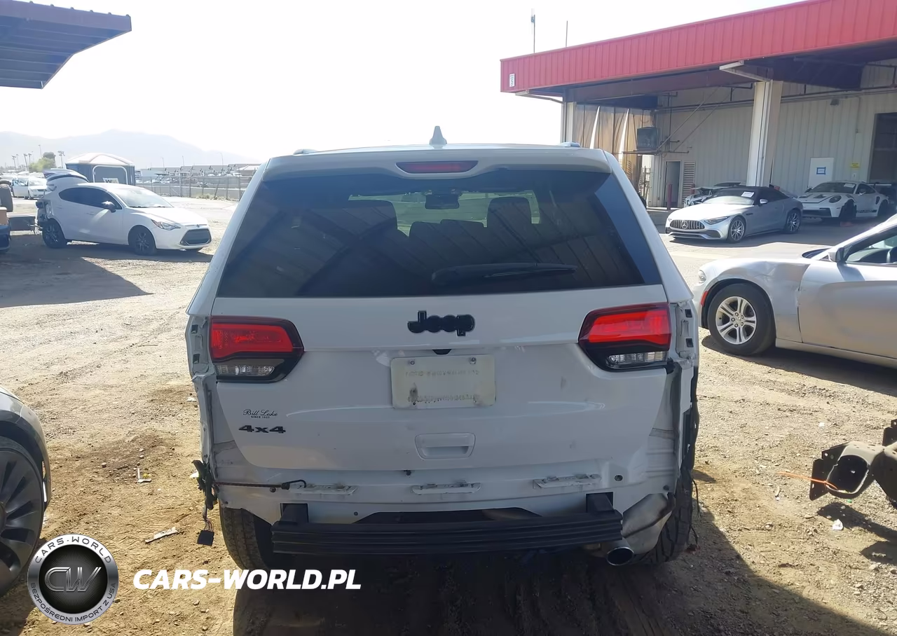 2021 Jeep Grand Cherokee Laredo X 4X4 VIN:1C4RJFAG4MC731182 - 17