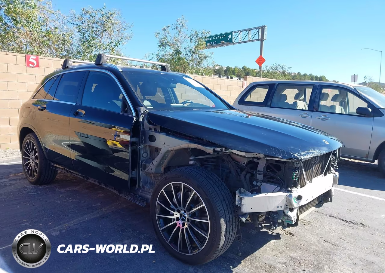 2017 Mercedes-Benz Glc 300