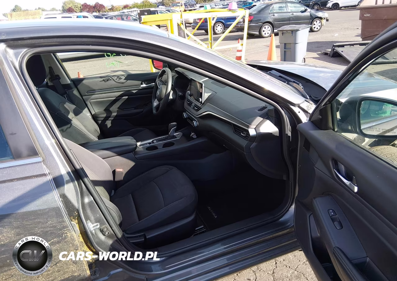 2025 Nissan Altima Sv Awd VIN:1N4BL4DWXSN326597 - 5