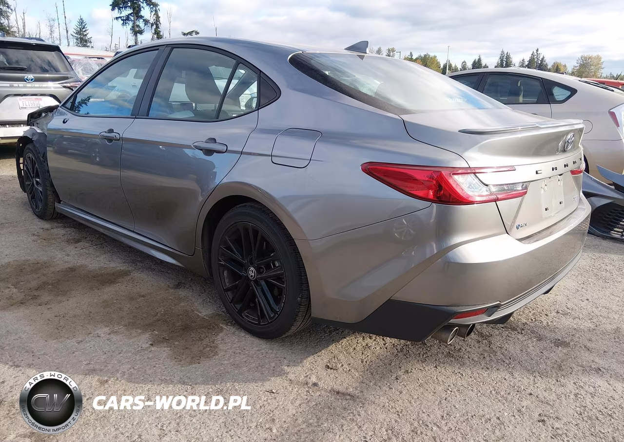 2025 Toyota Camry Se VIN:4T1DAACK2SU608191 - 3
