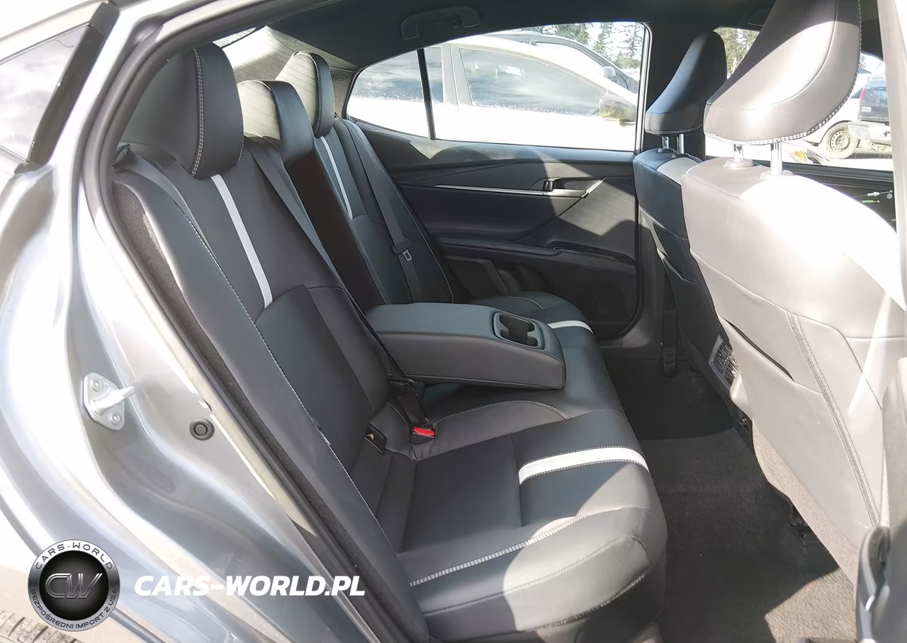 2025 Toyota Camry Se VIN:4T1DAACK2SU608191 - 8