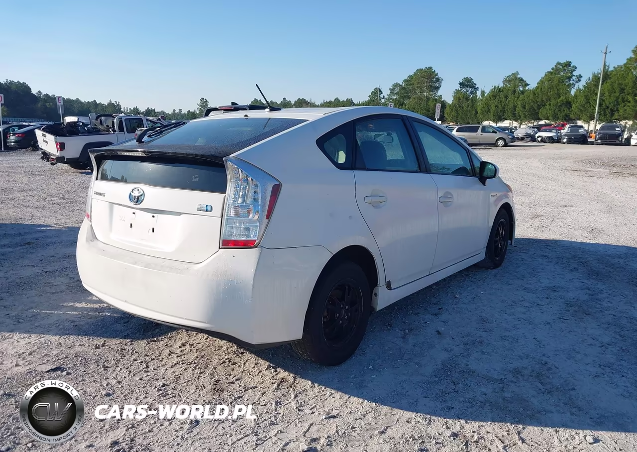 2010 Toyota Prius Ii VIN:JTDKN3DU3A5154490 - 4