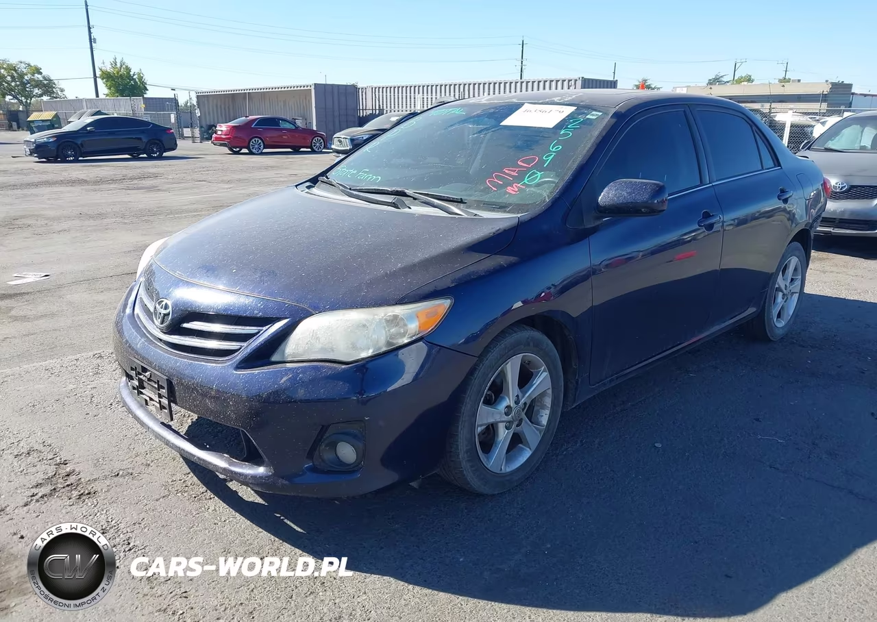2013 Toyota Corolla Le VIN:2T1BU4EE0DC053284 - 2