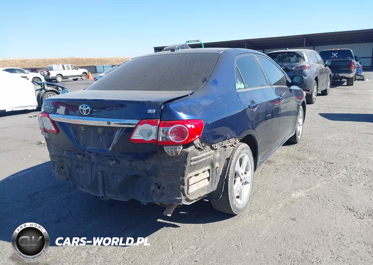 2013 Toyota Corolla Le VIN:2T1BU4EE0DC053284 - 4