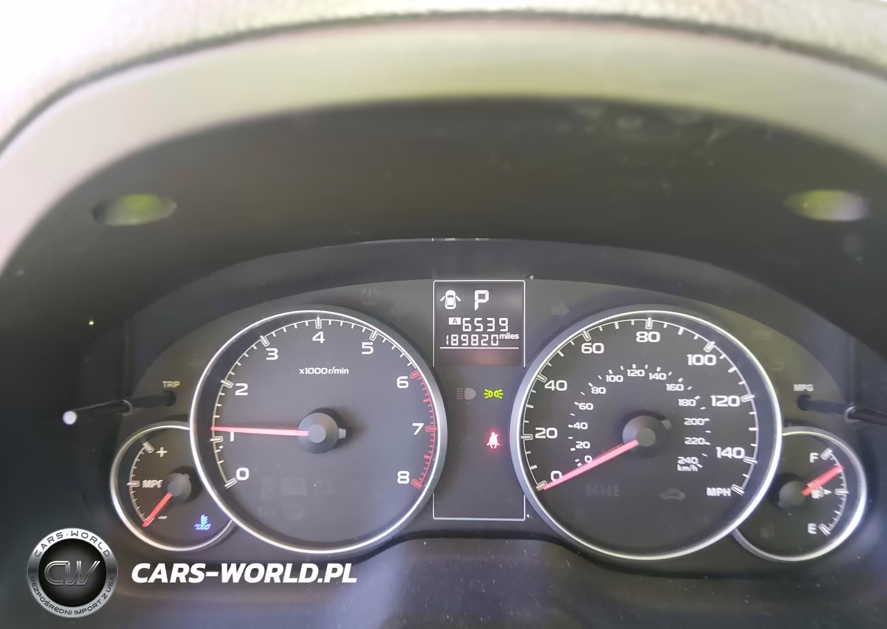 2013 Subaru Outback 2.5I Premium VIN:4S4BRBGC4D3230148 - 7