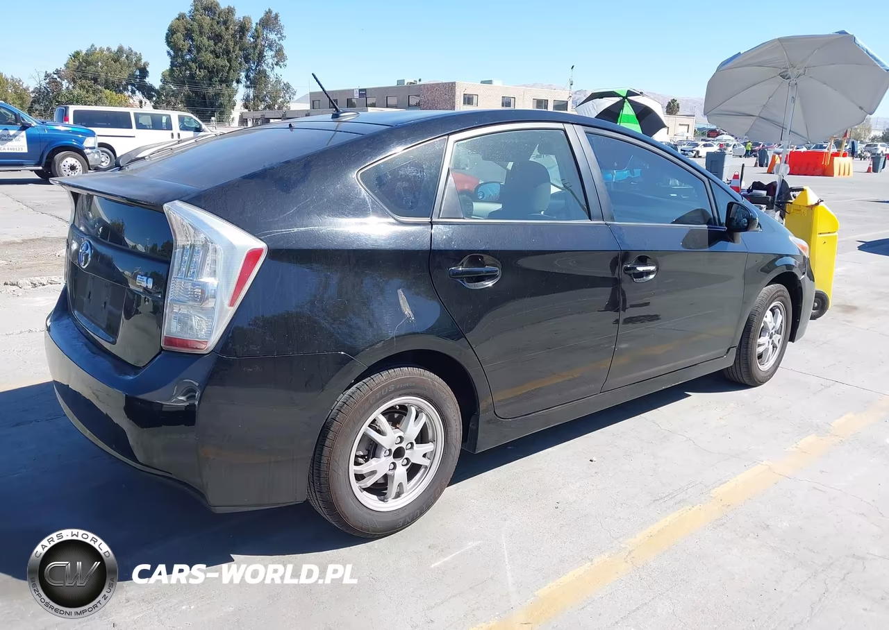 2010 Toyota Prius Ii VIN:JTDKN3DUXA1312055 - 4