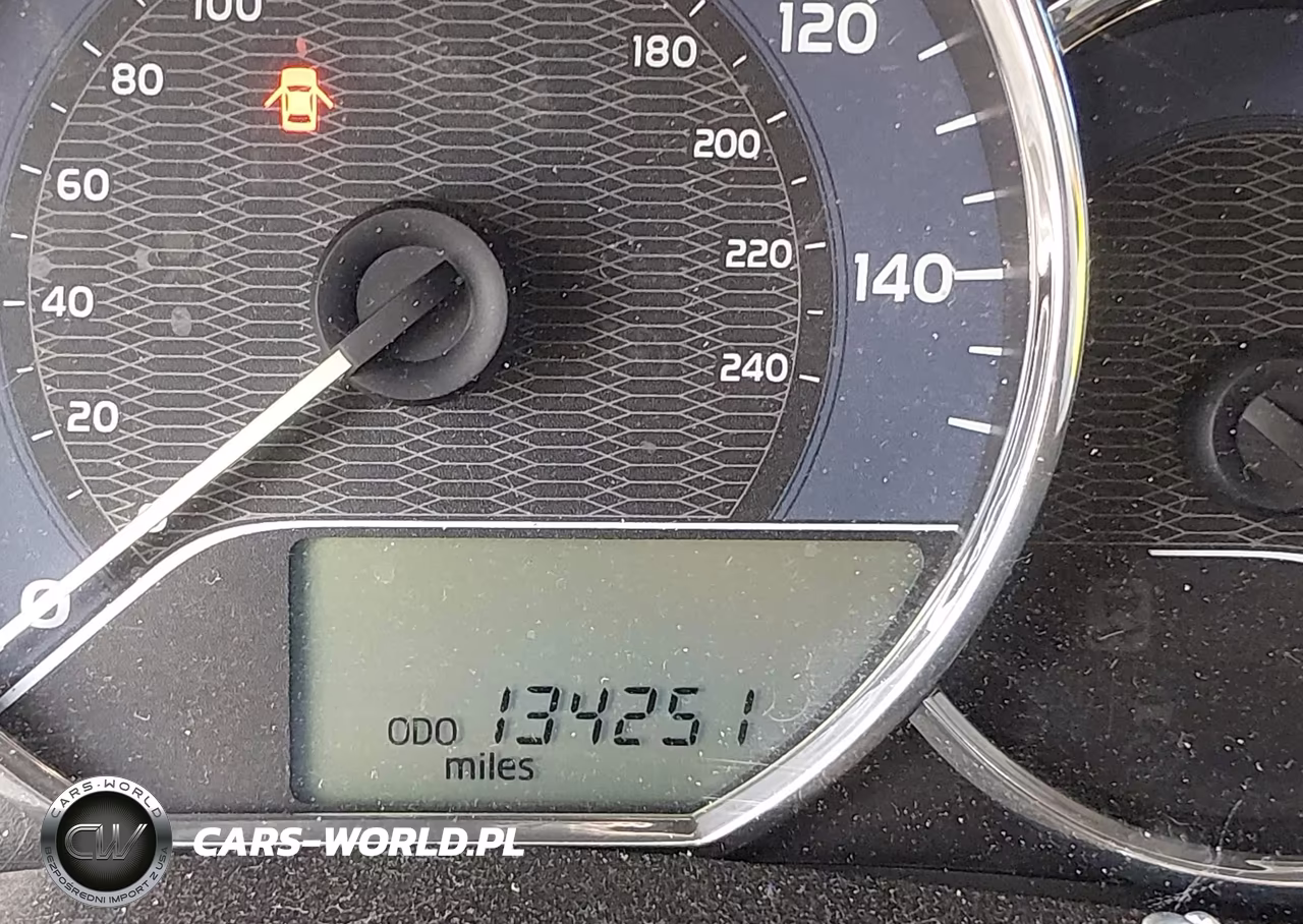 2014 Toyota Corolla Le Premium VIN:5YFBURHEXEP039743 - 15