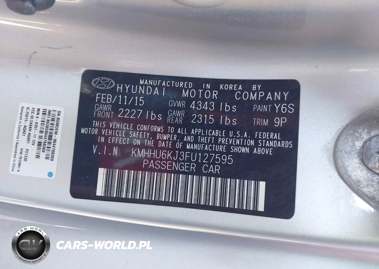2015 Hyundai Genesis Coupe 3.8L VIN:KMHHU6KJ3FU127595 - 9