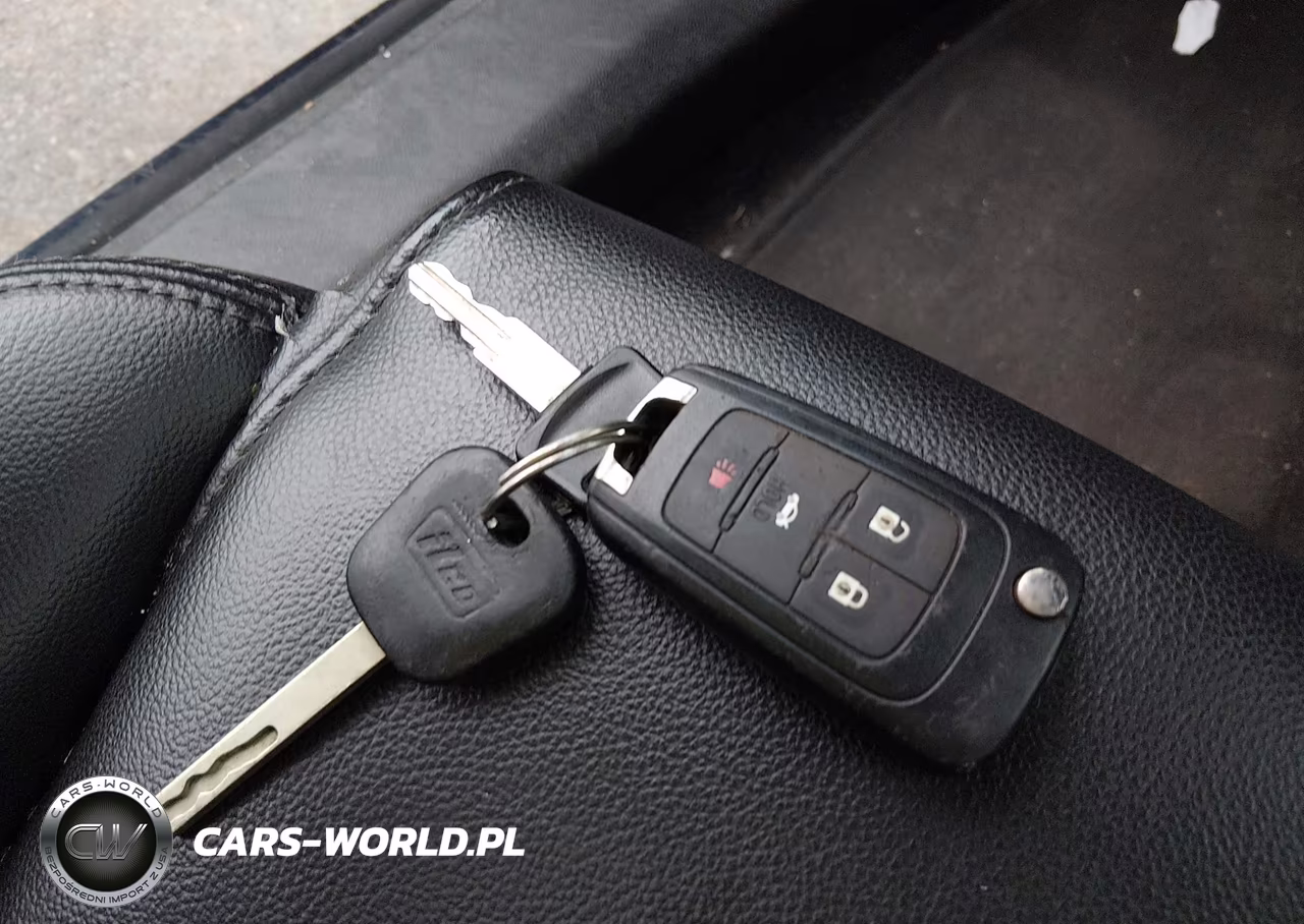 2017 Chevrolet Impala 1Lt VIN:2G1105S34H9130589 - 11