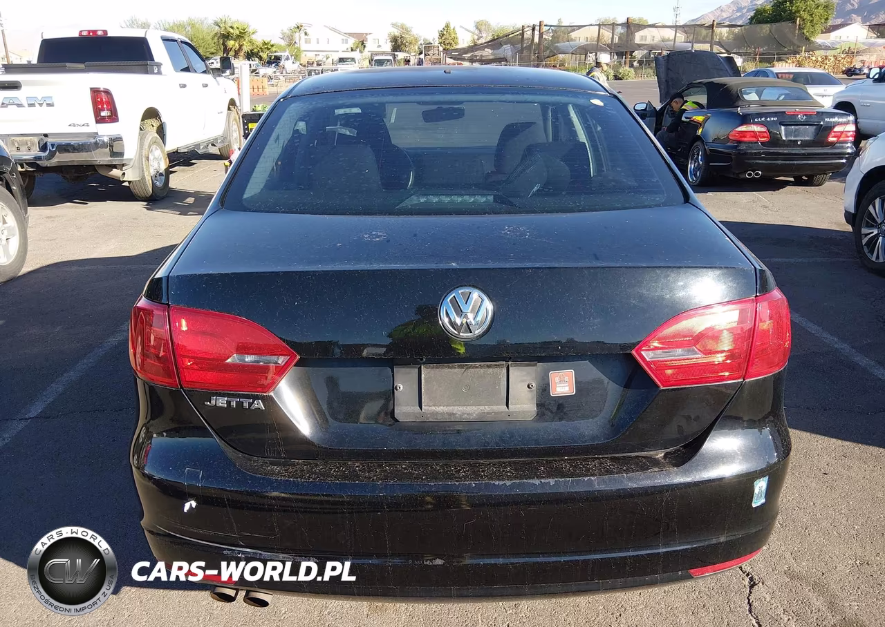 2011 Volkswagen Jetta 2.0L S VIN:3VW2K7AJ7BM300408 - 12
