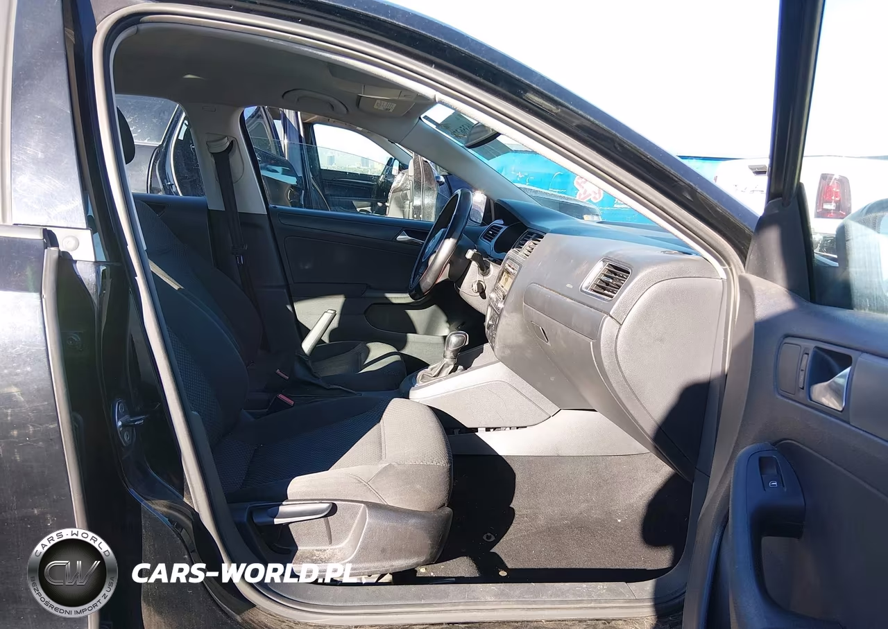2011 Volkswagen Jetta 2.0L S VIN:3VW2K7AJ7BM300408 - 5