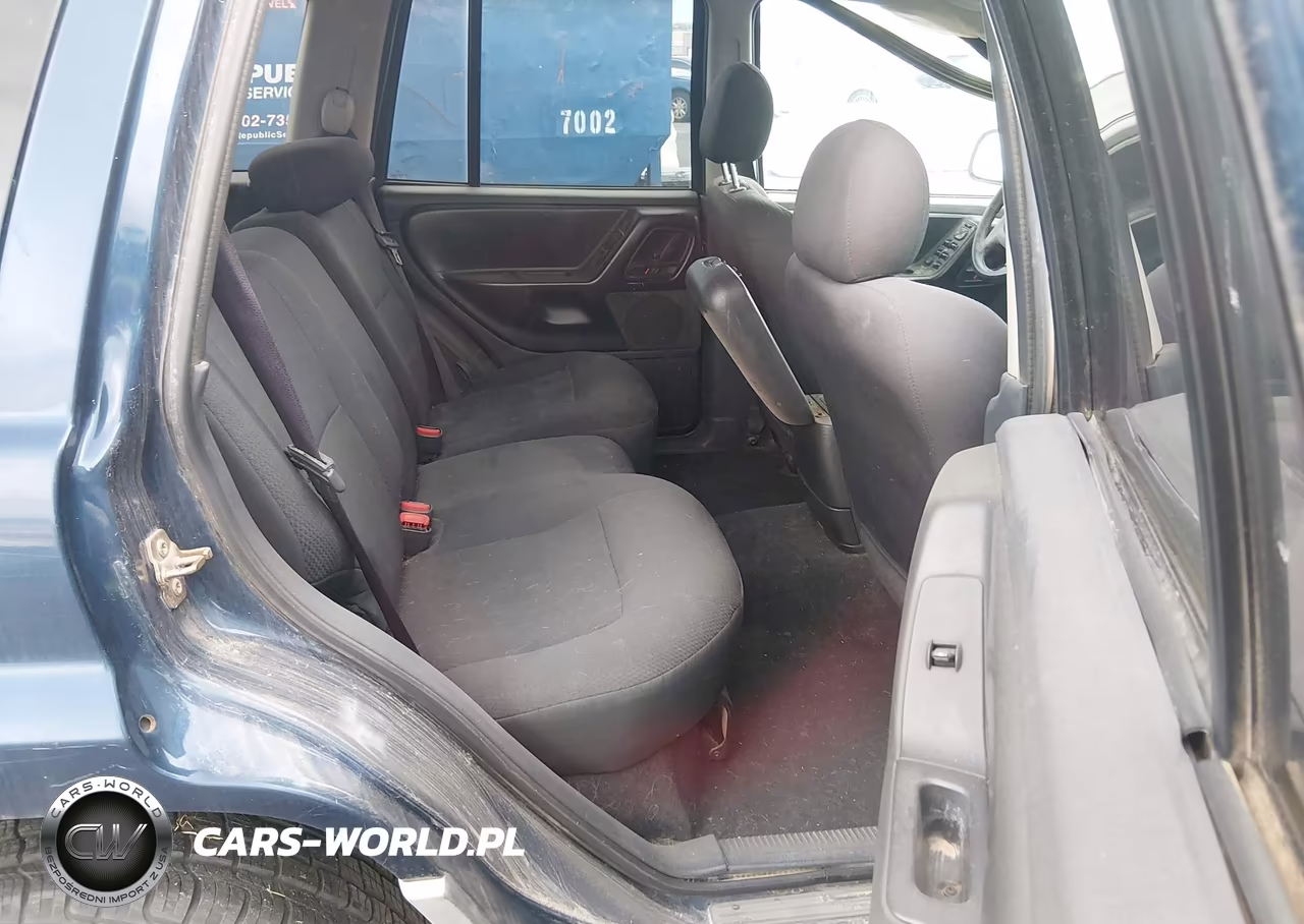 2002 Jeep Grand Cherokee Laredo VIN:1J4GW48N72C196390 - 8