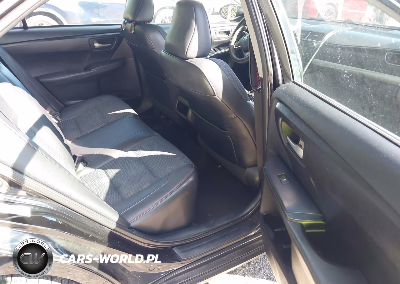 2015 Toyota Camry Se VIN:4T1BF1FKXFU975057 - 8