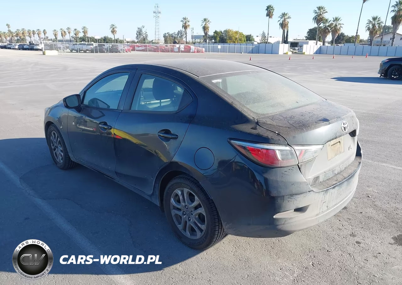 2017 Toyota Yaris Ia VIN:3MYDLBYV7HY185834 - 3