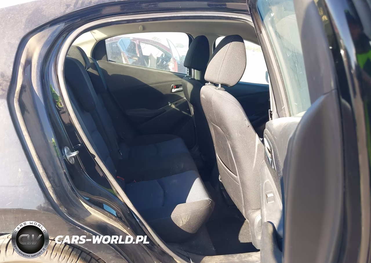 2017 Toyota Yaris Ia VIN:3MYDLBYV7HY185834 - 8