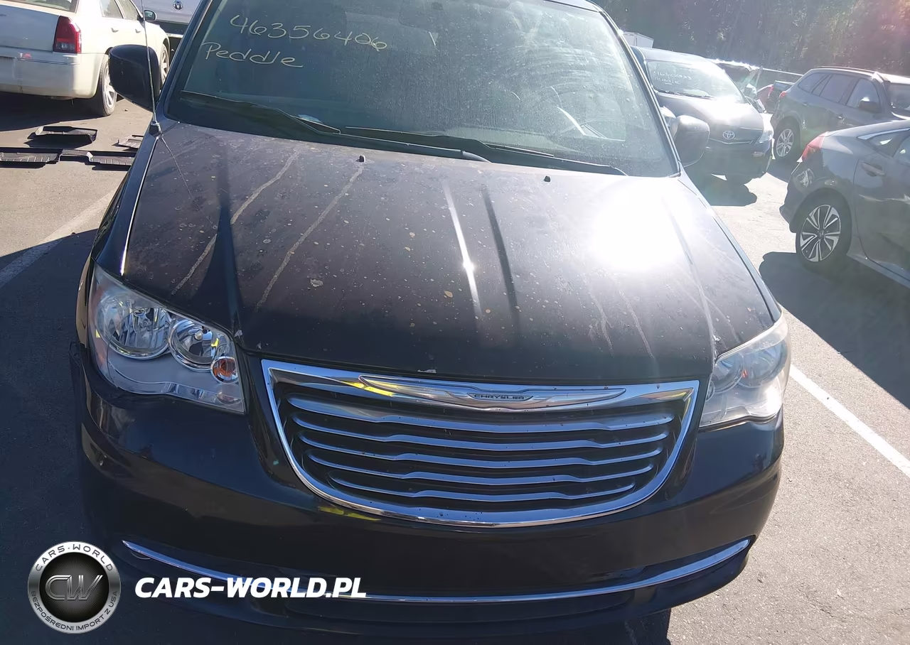 2016 Chrysler Town & Country Touring VIN:2C4RC1BG2GR260186 - 12