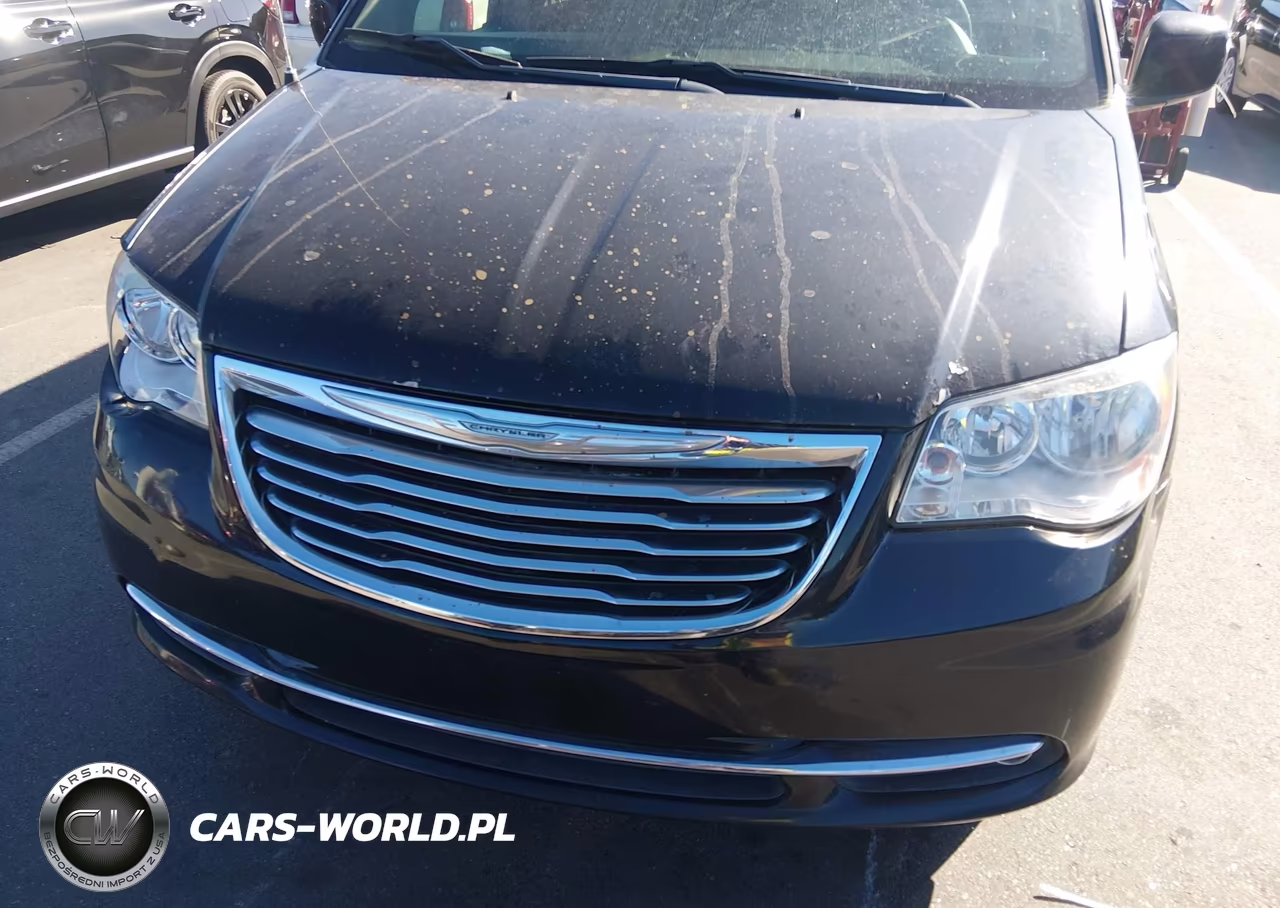 2016 Chrysler Town & Country Touring VIN:2C4RC1BG2GR260186 - 6