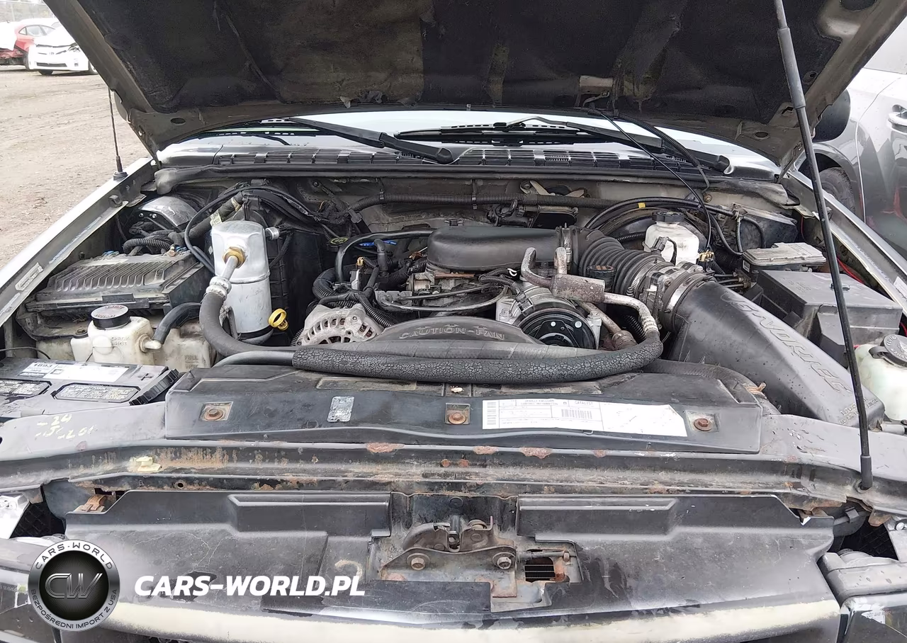 2000 Chevrolet S-10 Ls VIN:1GCDT14W5YK132572 - 9
